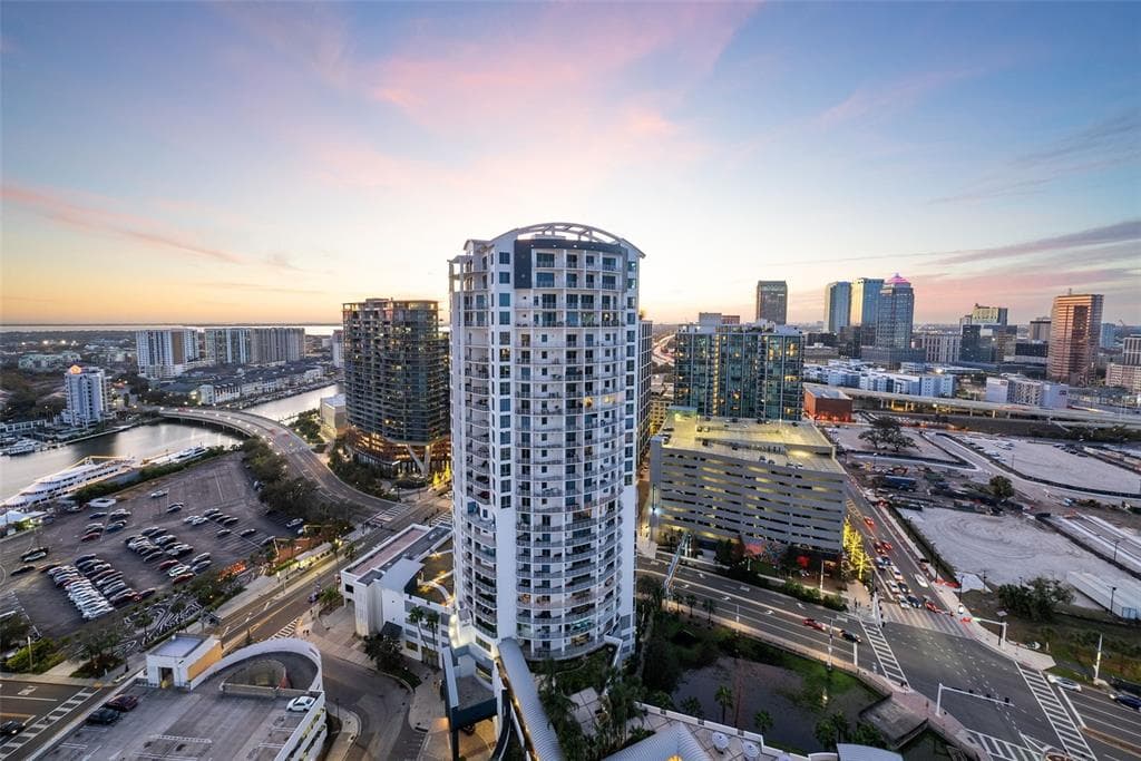 449 S 12TH STREET UNIT 2205 TAMPA, FL 33602