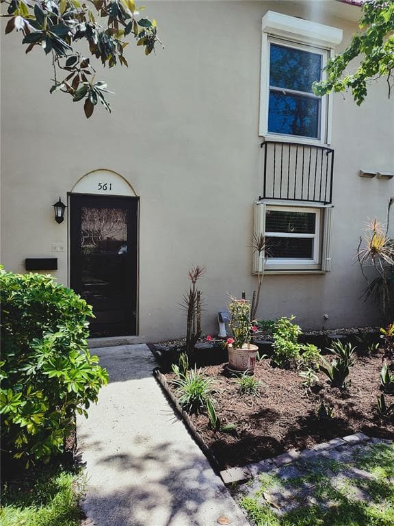 2700 BAYSHORE BLVD APT. 2H DUNEDIN, FL 34698