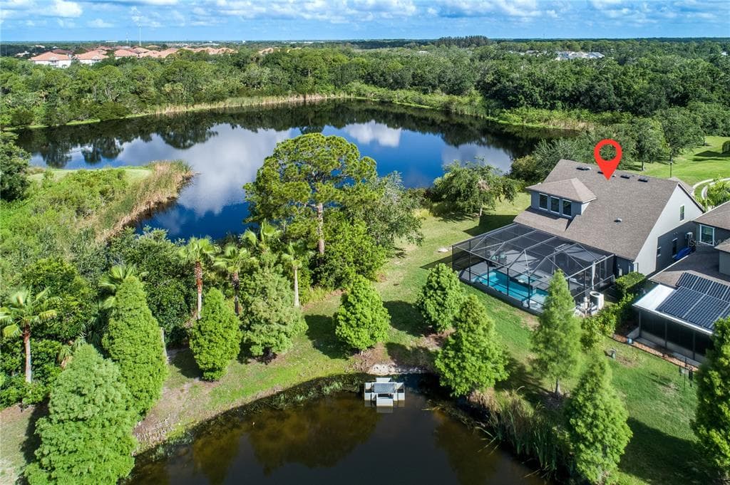 11320 LAZY HICKORY LANE TAMPA, FL 33635