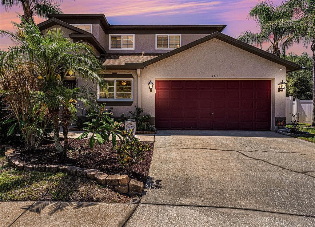1313 KEY WEST COURT WESLEY CHAPEL, FL 33544