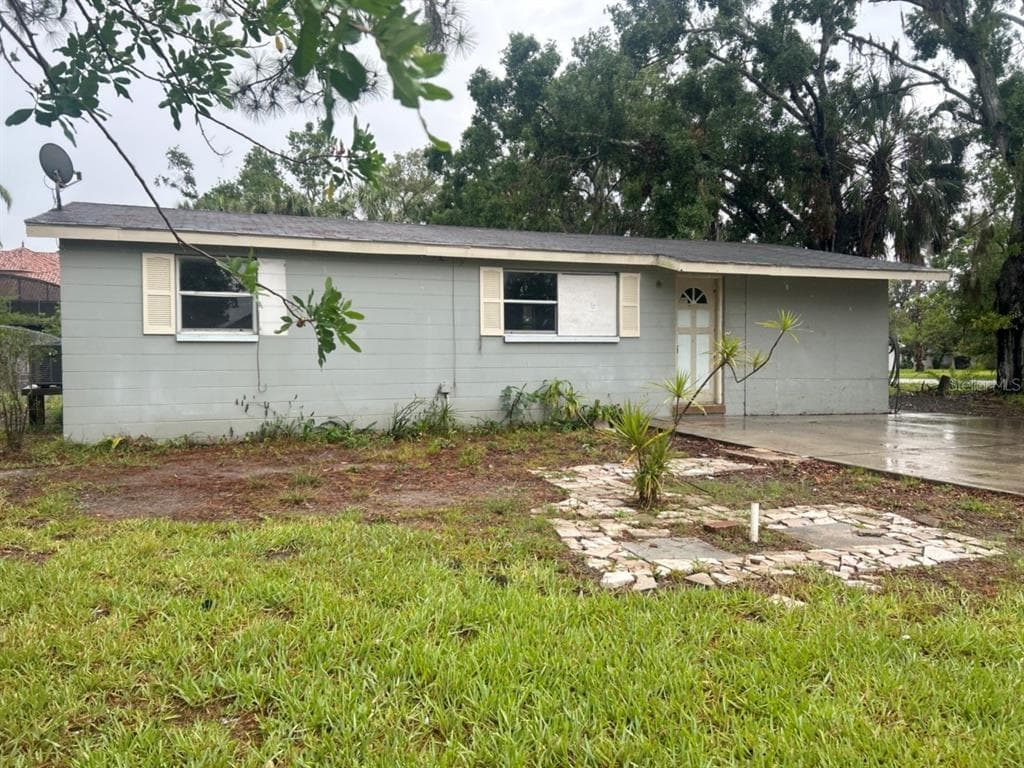 310 2ND AVENUE NW RUSKIN, FL 33570