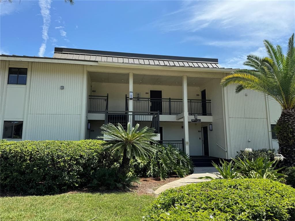 29129 BAY HOLLOW DRIVE UNIT 3201 WESLEY CHAPEL, FL 33543