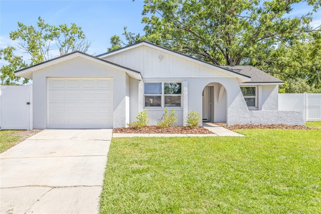 6404 MONTEREY BOULEVARD TAMPA, FL 33625