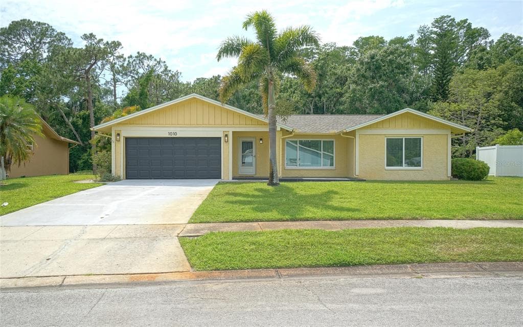 1010 MAINSAIL WAY PALM HARBOR, FL 34685