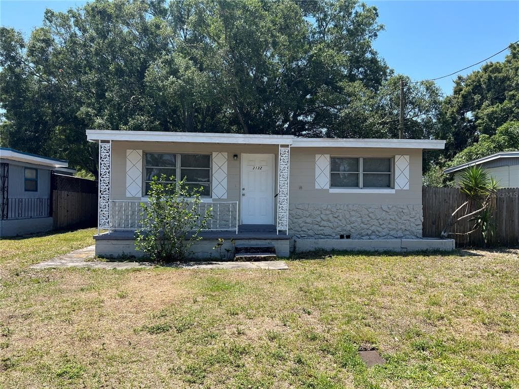 3132 66TH AVENUE N ST PETERSBURG, FL 33702