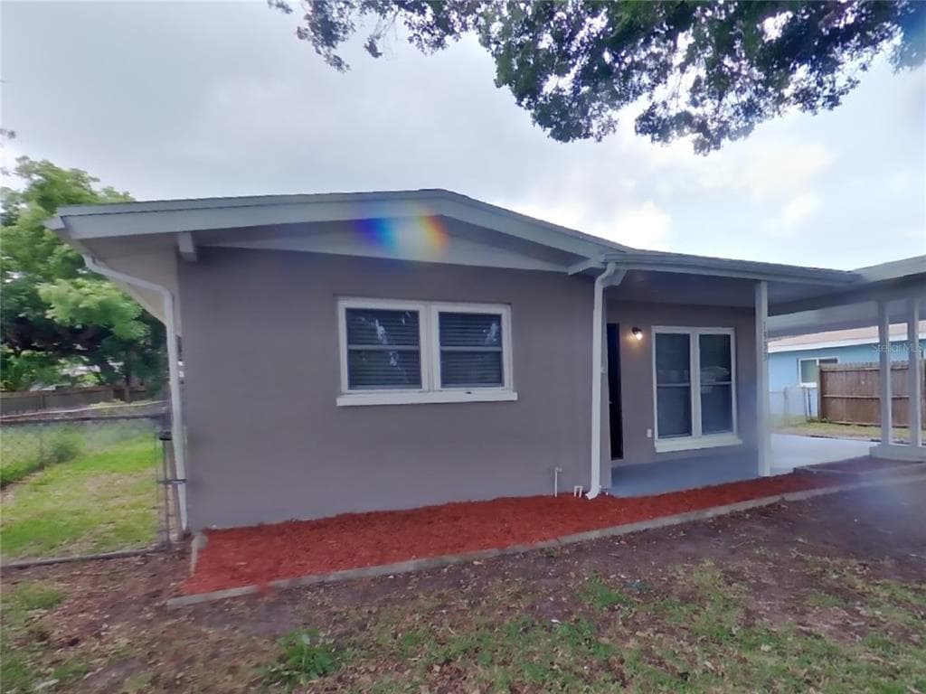 1933 RIDGEWOOD DRIVE CLEARWATER, FL 33763