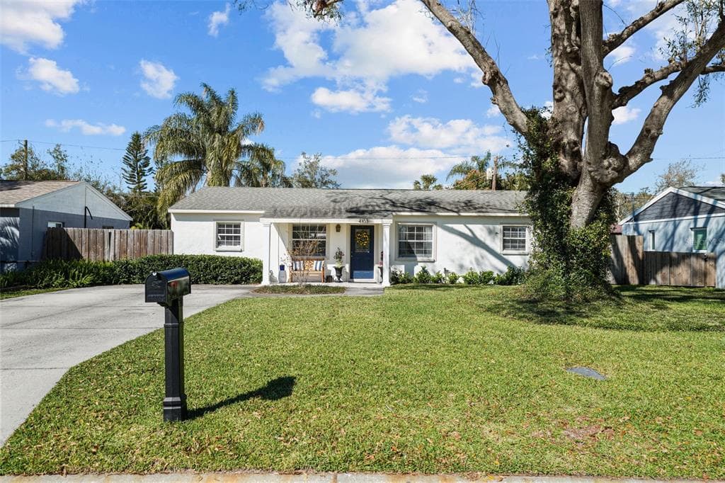 4103 W BAY VILLA AVENUE TAMPA, FL 33611