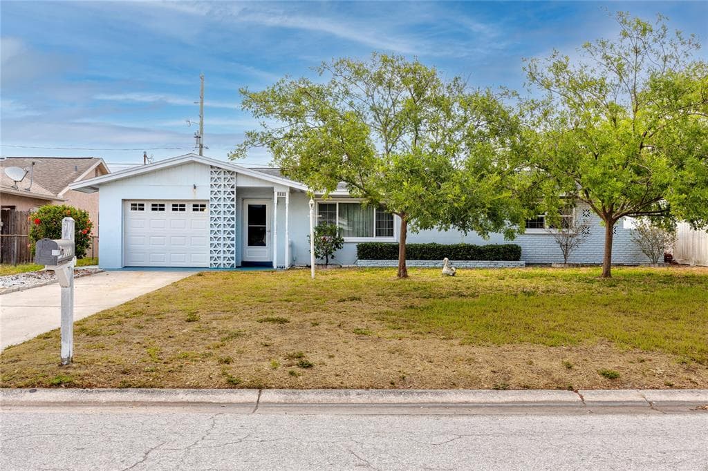 7777 117TH STREET SEMINOLE, FL 33772