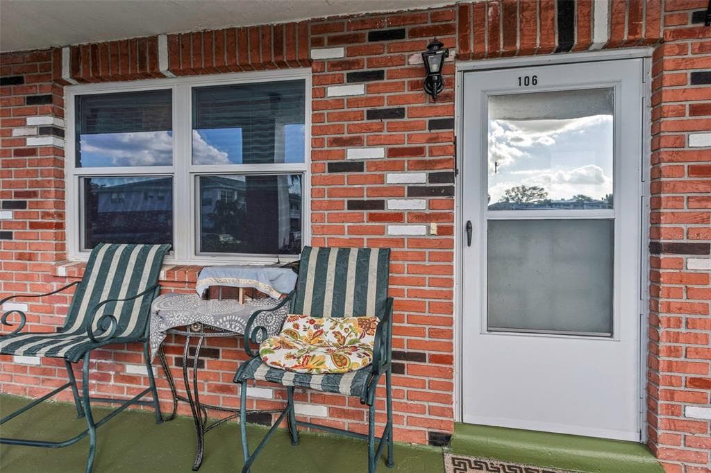 4742 AZALEA DRIVE UNIT 106 NEW PORT RICHEY, FL 34652