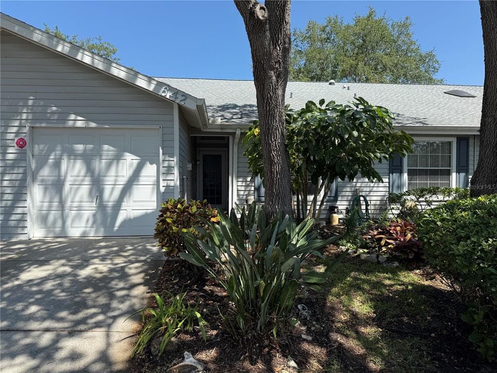 39650 US HIGHWAY 19 N UNIT 642 TARPON SPRINGS, FL 34689