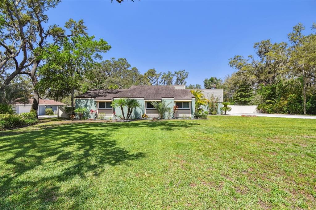 11203 KILLEARN COURT