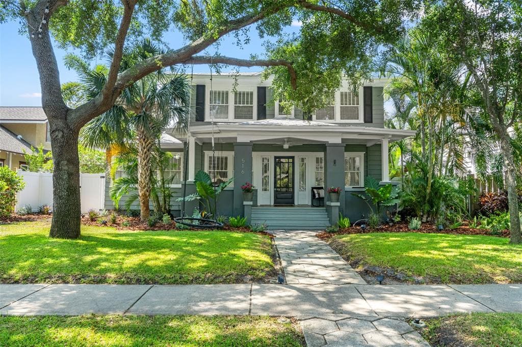 516 14TH AVENUE NE ST PETERSBURG, FL 33701