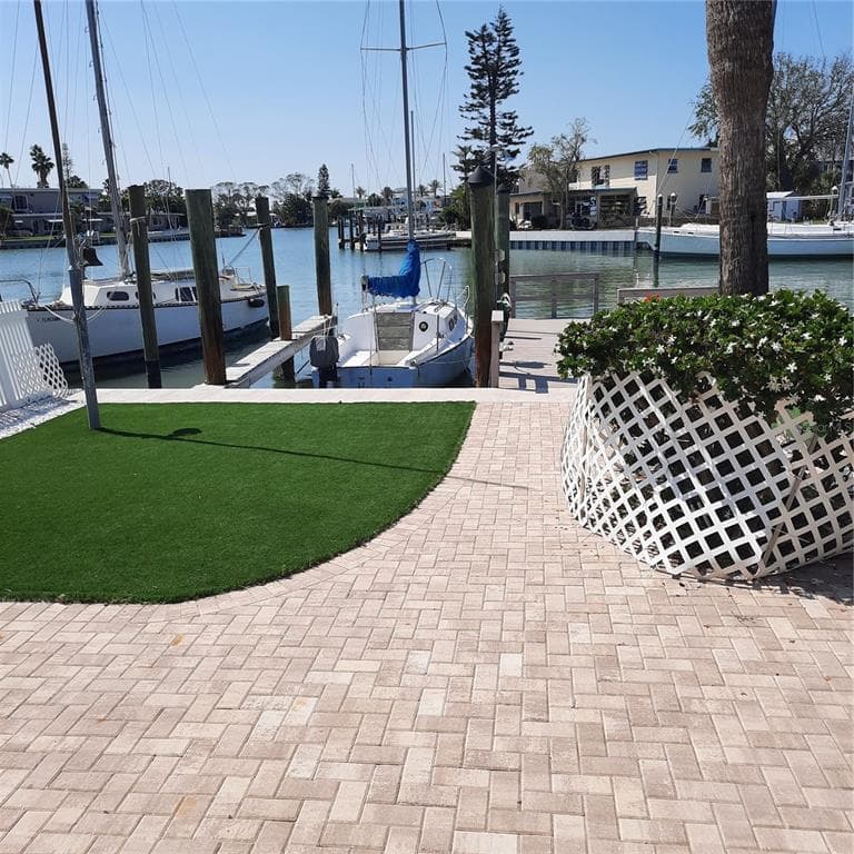 319 BOCA CIEGA DR
