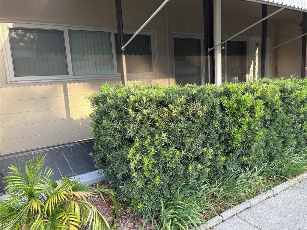 4152 56TH WAY N UNIT 513 KENNETH CITY, FL 33709