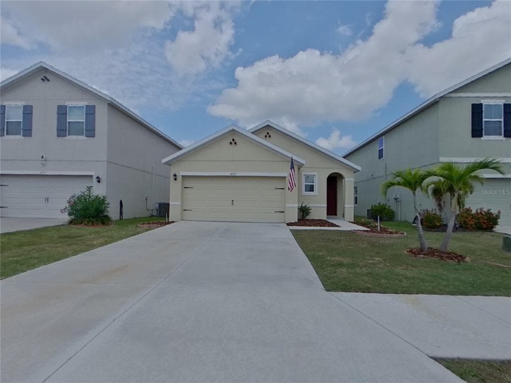 4719 LINDEVER LANE PALMETTO, FL 34221