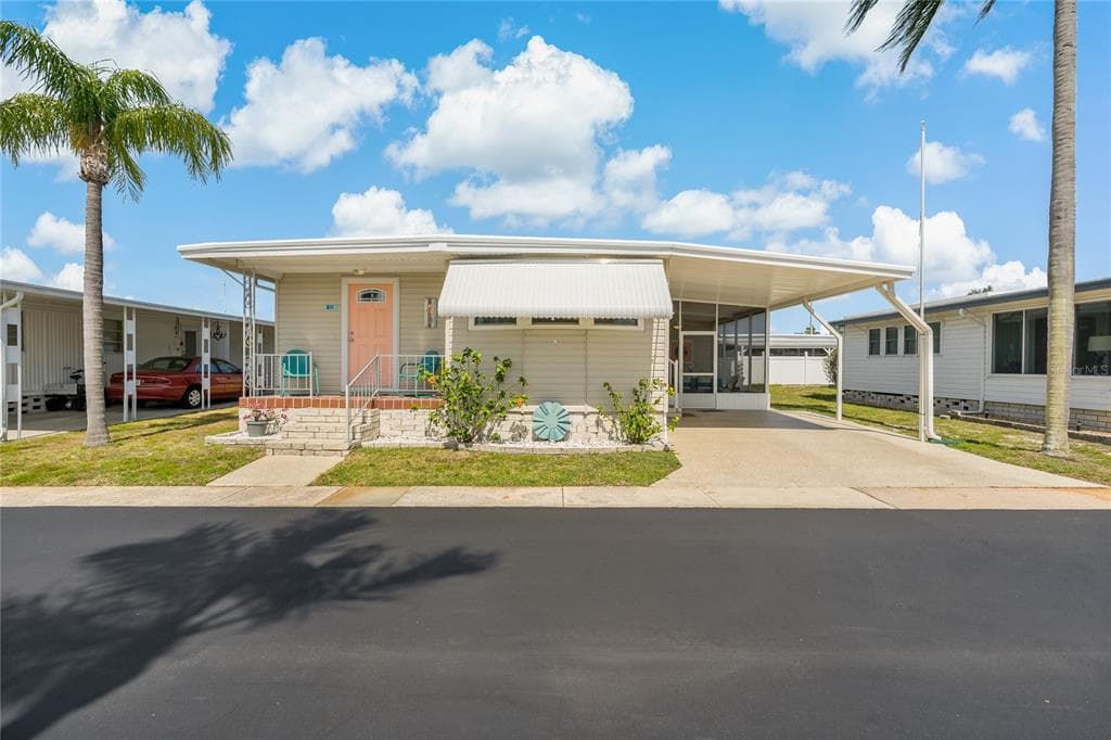 3301 ALT 19 UNIT 611 PALM HARBOR, FL 34683