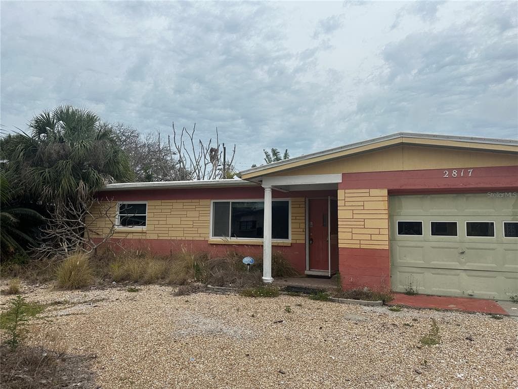 2817 MIRIAM STREET S GULFPORT, FL 33711