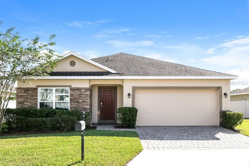 346 VITORIA ROAD DAVENPORT, FL 33837