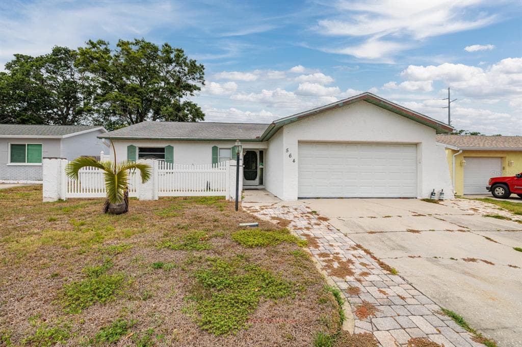 564 5TH AVENUE SE LARGO, FL 33771