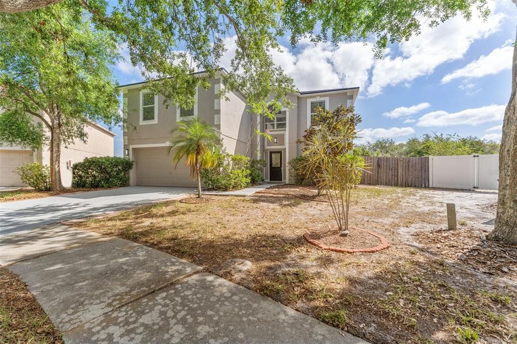 10930 BANYAN WOOD WAY RIVERVIEW, FL 33579