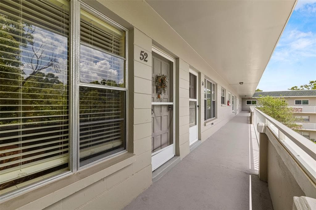 2426 PERSIAN DRIVE UNIT 52 CLEARWATER, FL 33763