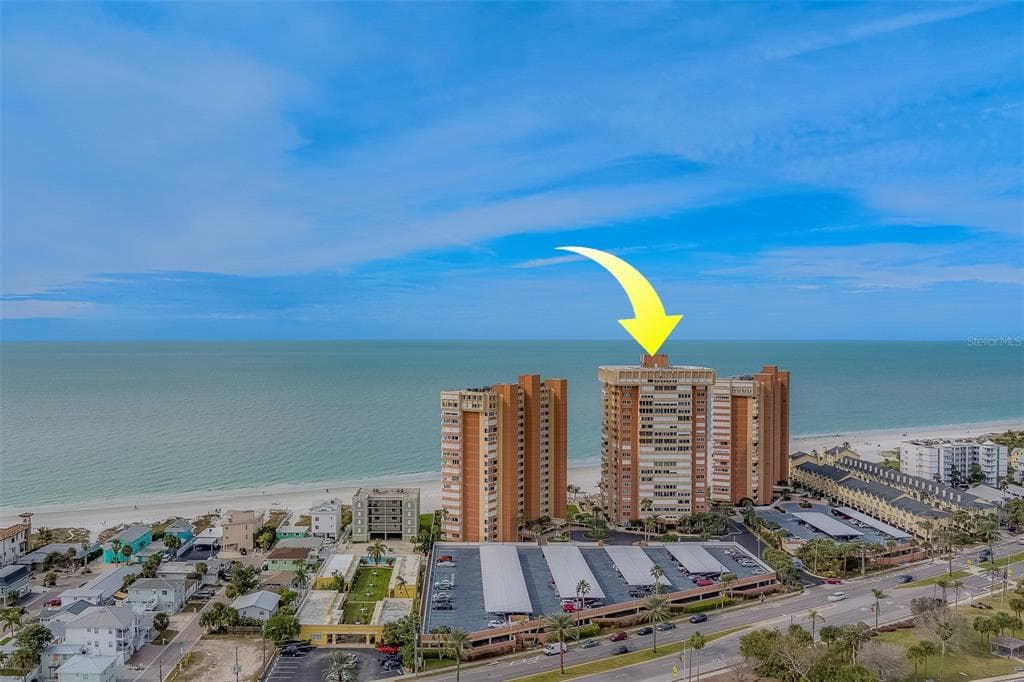 17920 GULF BOULEVARD UNIT 802 REDINGTON SHORES, FL 33708