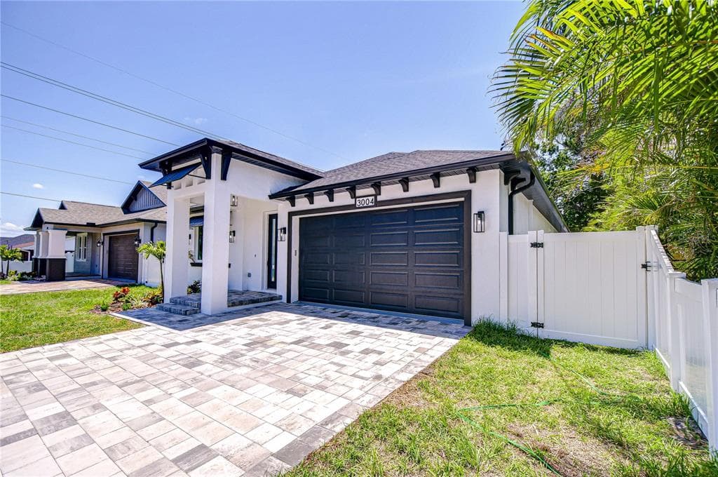 3004 W ABDELLA STREET TAMPA, FL 33607