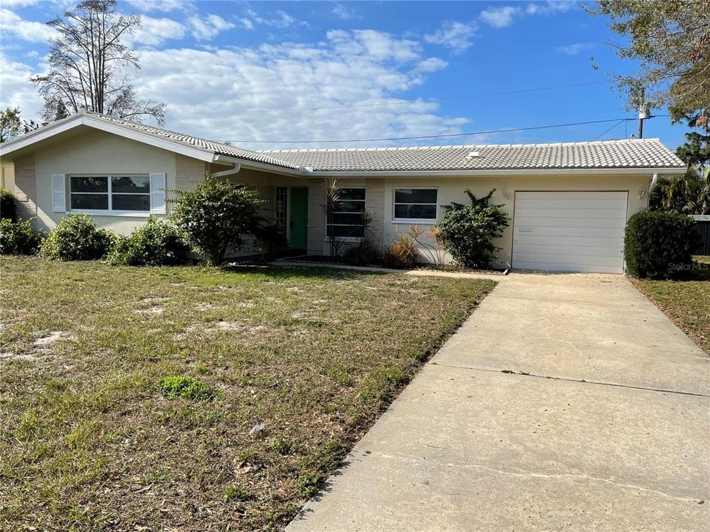 2051 HIGH RIDGE DRIVE CLEARWATER, FL 33763