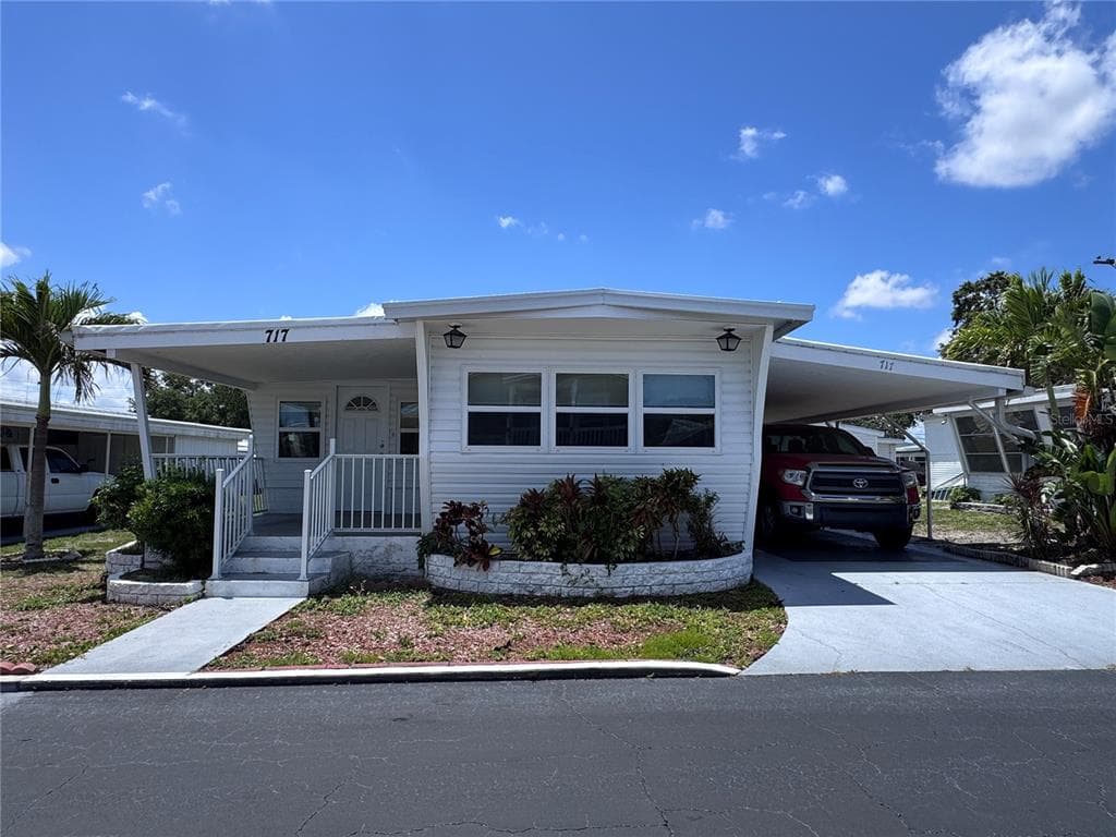 20000 US HIGHWAY 19 N UNIT 717 CLEARWATER, FL 33764