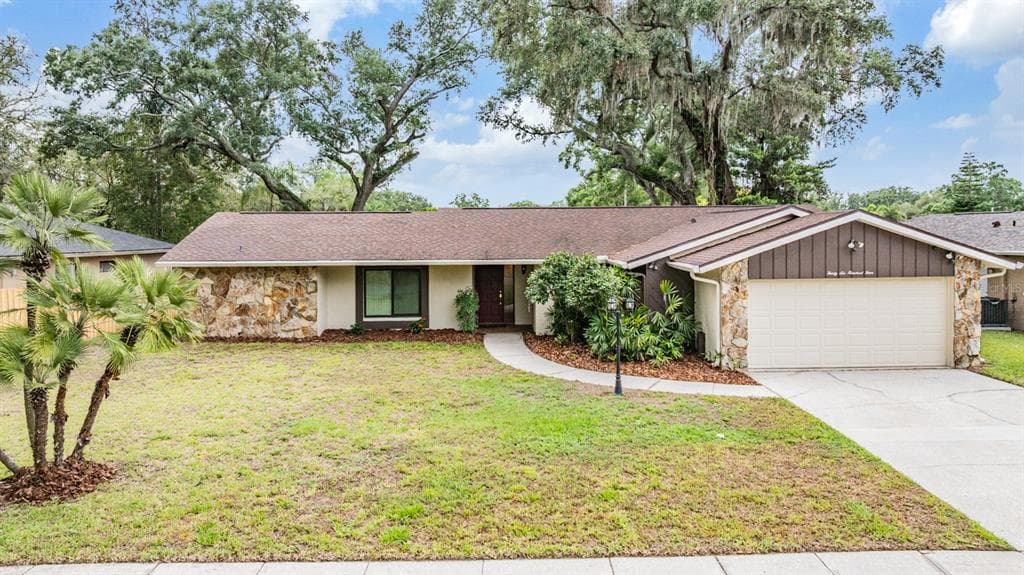 3604 ARLINGTON OAKS COURT TAMPA, FL 33618