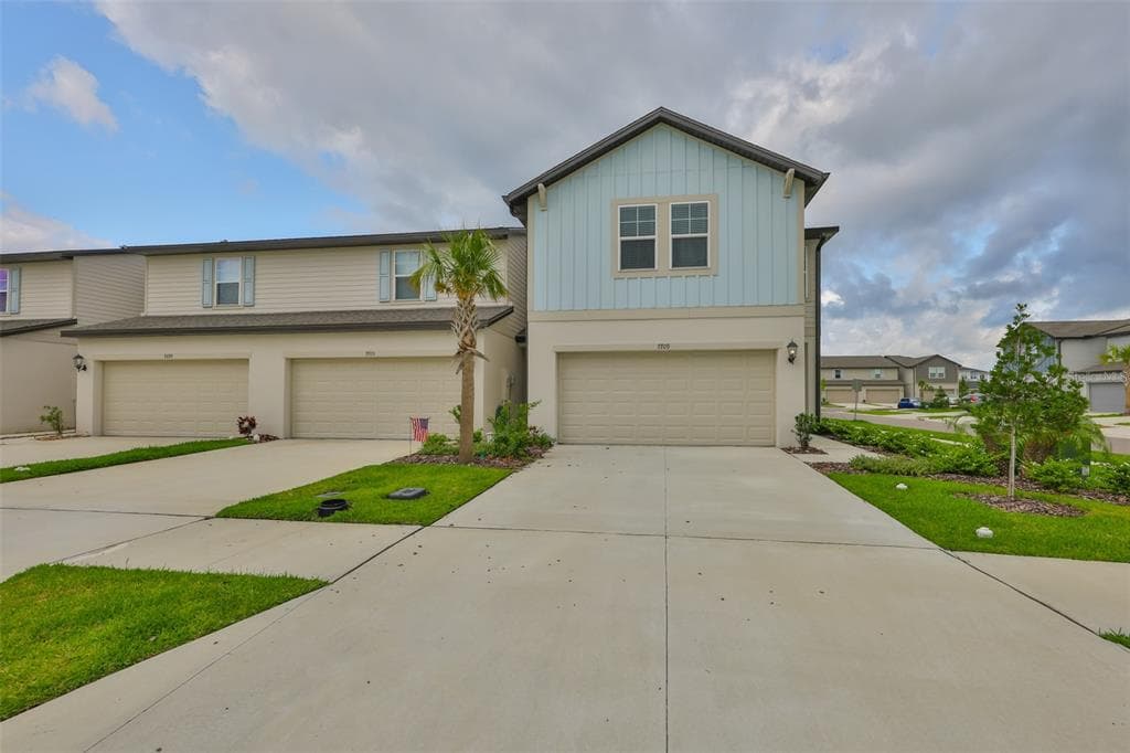 7709 IMAGINATION PLACE WESLEY CHAPEL, FL 33545