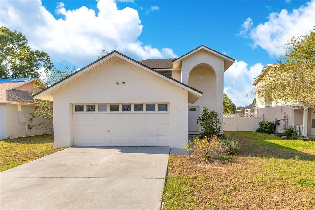 728 WATERBRIDGE DRIVE WINTER HAVEN, FL 33880