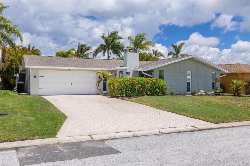 4917 MARLIN DRIVE NEW PORT RICHEY, FL 34652