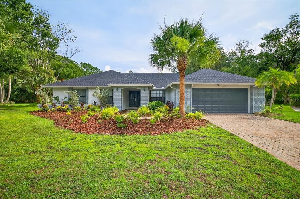 16014 AMBERLY DRIVE TAMPA, FL 33647