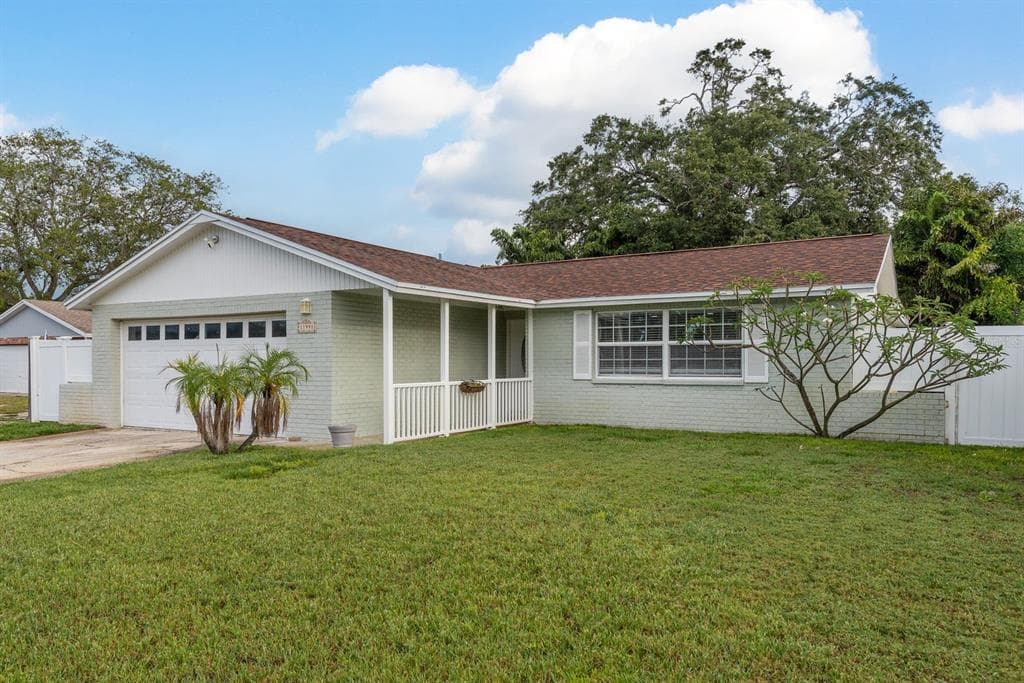 11991 104TH AVENUE SEMINOLE, FL 33778
