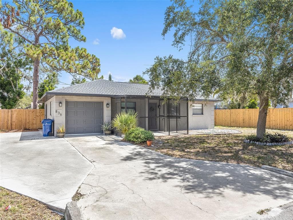 836 CITRUS ROAD VENICE, FL 34293