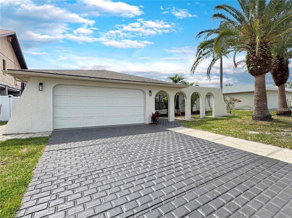 9907 ISLAND HARBOR DRIVE
