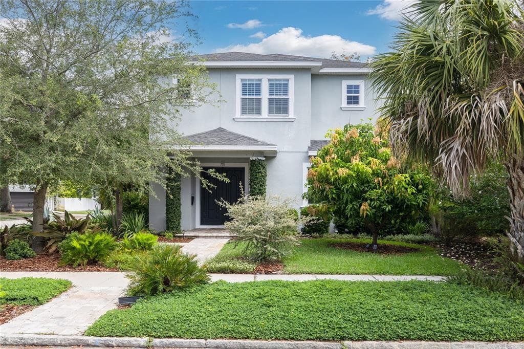 795 26TH AVENUE N ST PETERSBURG, FL 33704