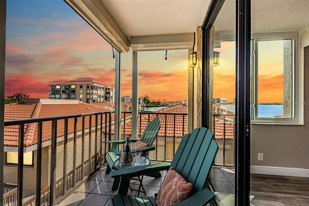 6158 PALMA DEL MAR BOULEVARD S UNIT 306 ST PETERSBURG, FL 33715