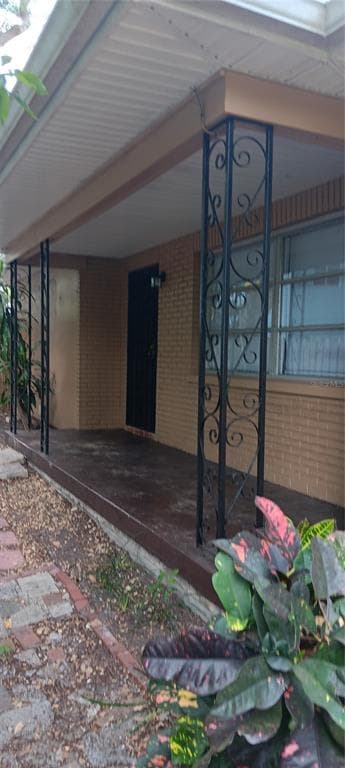 710 4TH AVENUE NW LARGO, FL 33770