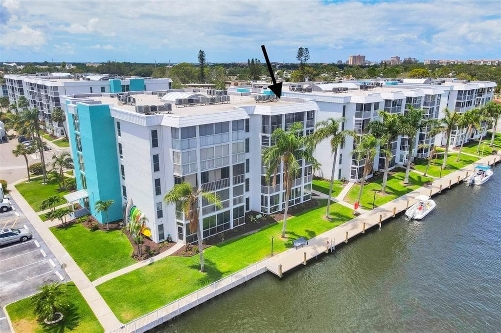 4904 38TH WAY S UNIT 514 ST PETERSBURG, FL 33711