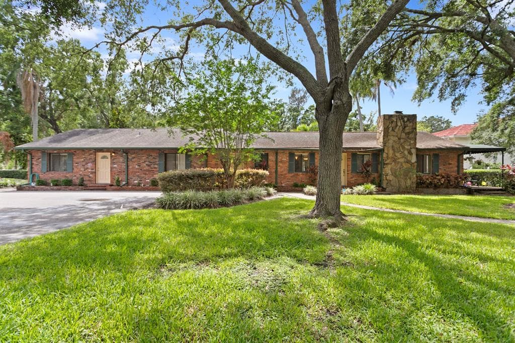 3005 W SLIGH AVENUE