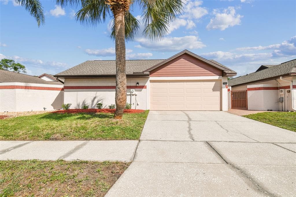 7004 WESTMINSTER STREET TAMPA, FL 33635