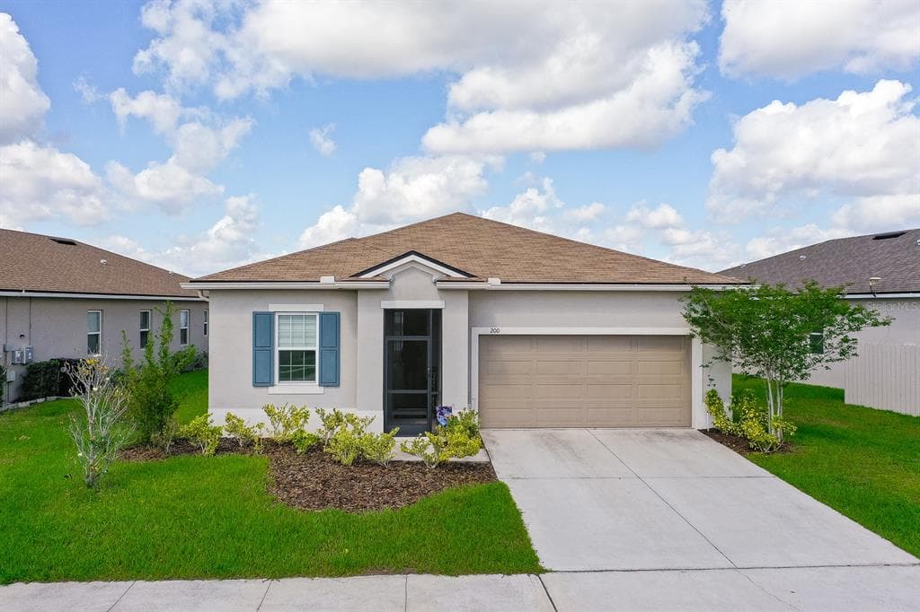 200 SUMMERSHORE DRIVE AUBURNDALE, FL 33823