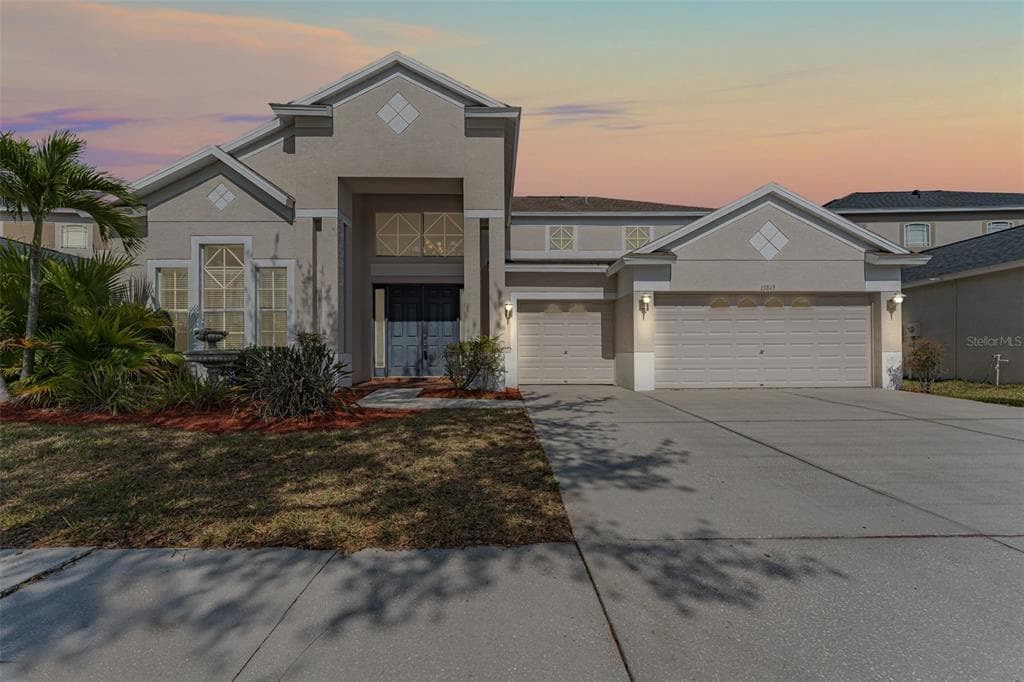 13815 ARTESA BELL DRIVE RIVERVIEW, FL 33579