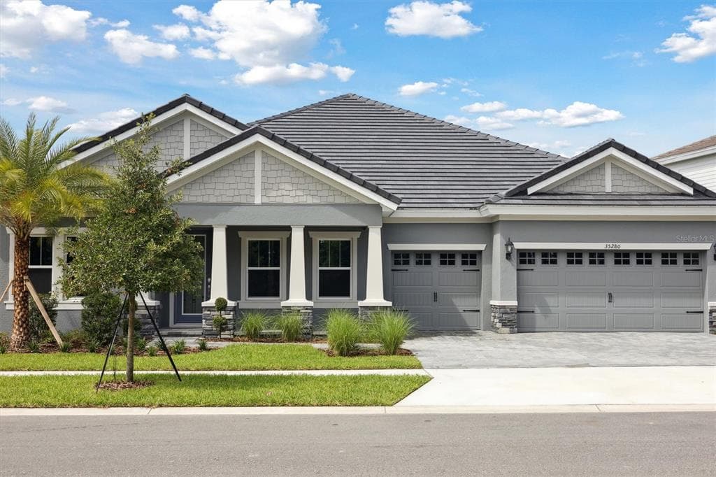 35280 BIG HAWK LANE ZEPHYRHILLS, FL 33541