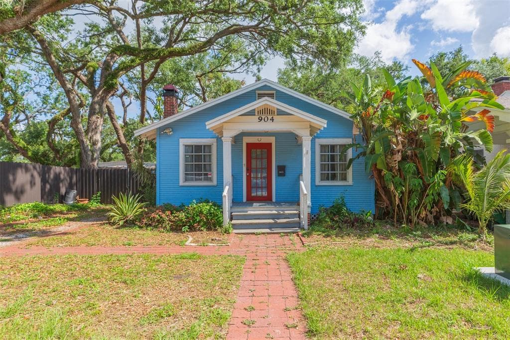 904 E PATTERSON STREET TAMPA, FL 33604