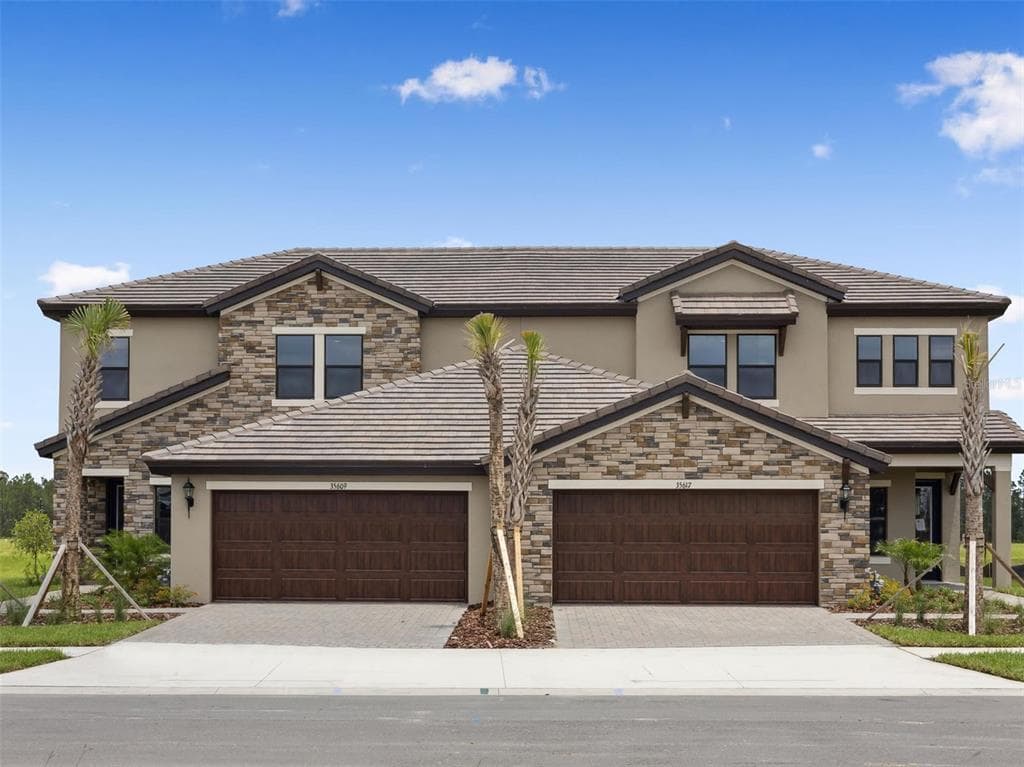 35617 STABLETON LANE ZEPHYRHILLS, FL 33541