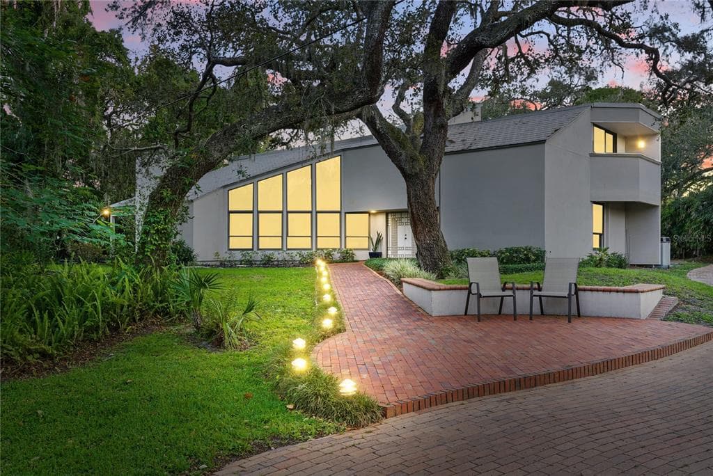 14825 LAKE MAGDALENE CIRCLE