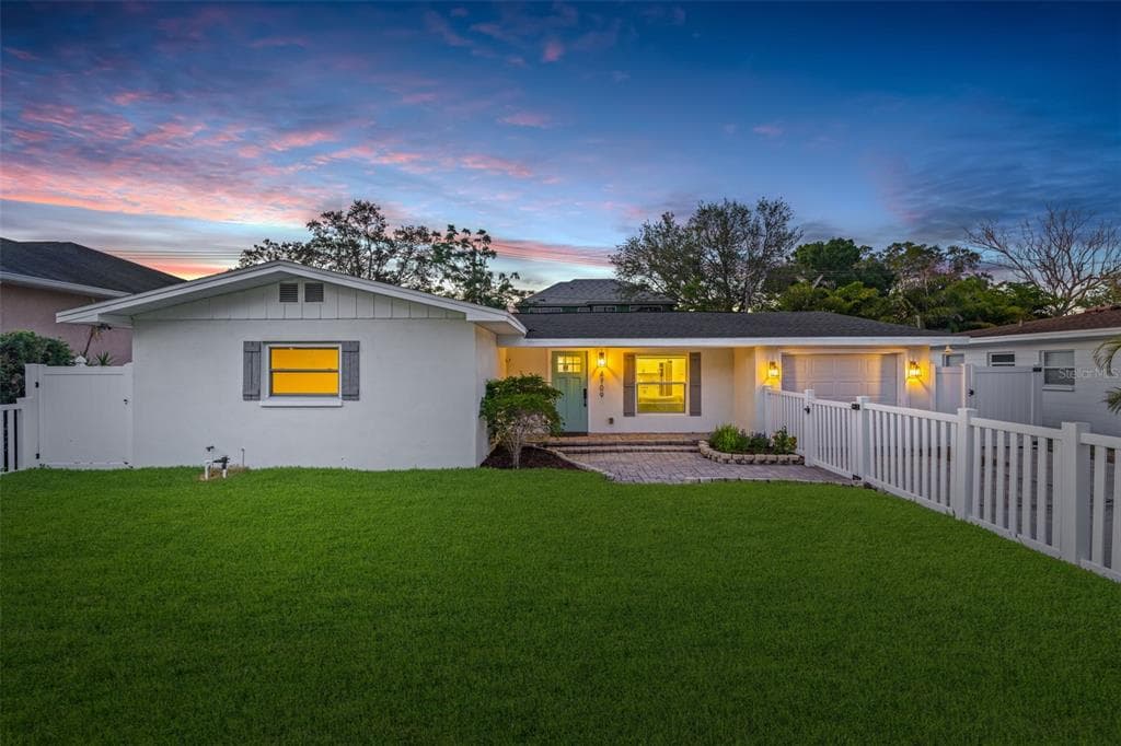 4709 W FAIR OAKS AVENUE TAMPA, FL 33611